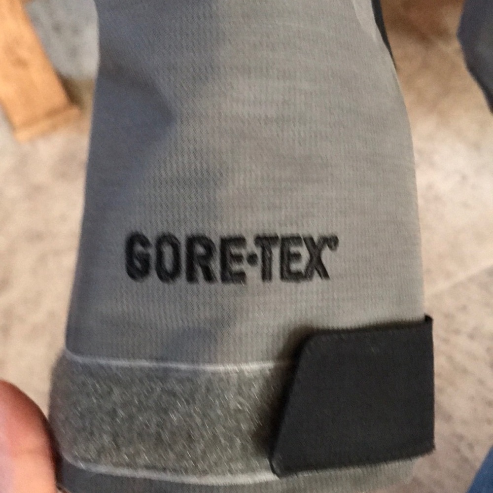 Cabela Winter Jacket - image 6